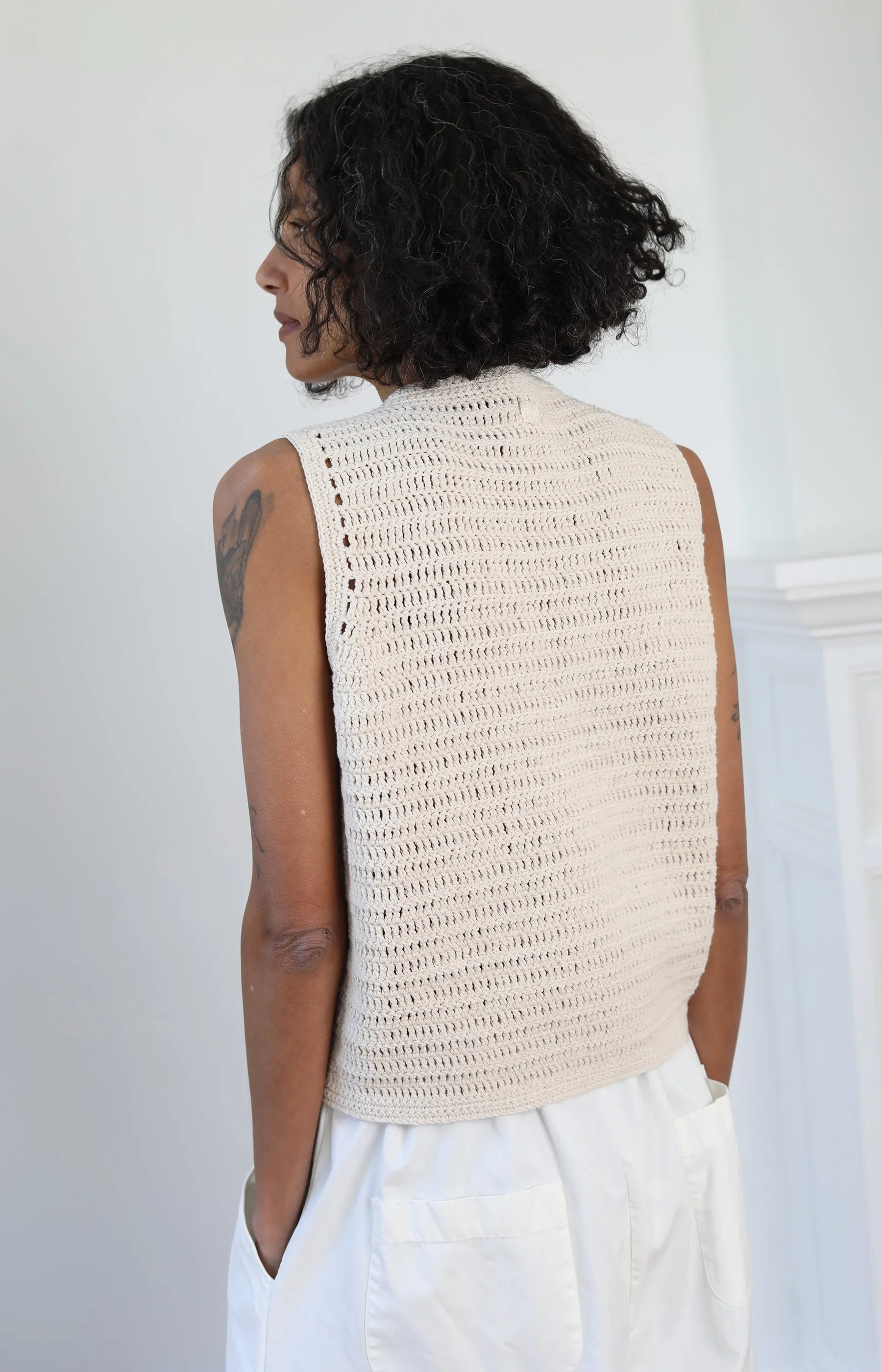 Jasmin Off White Vest