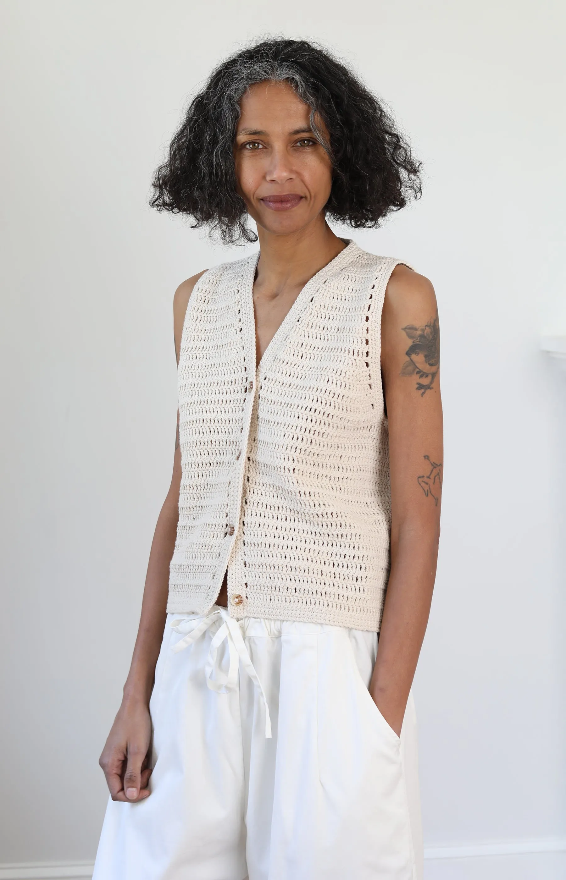 Jasmin Off White Vest