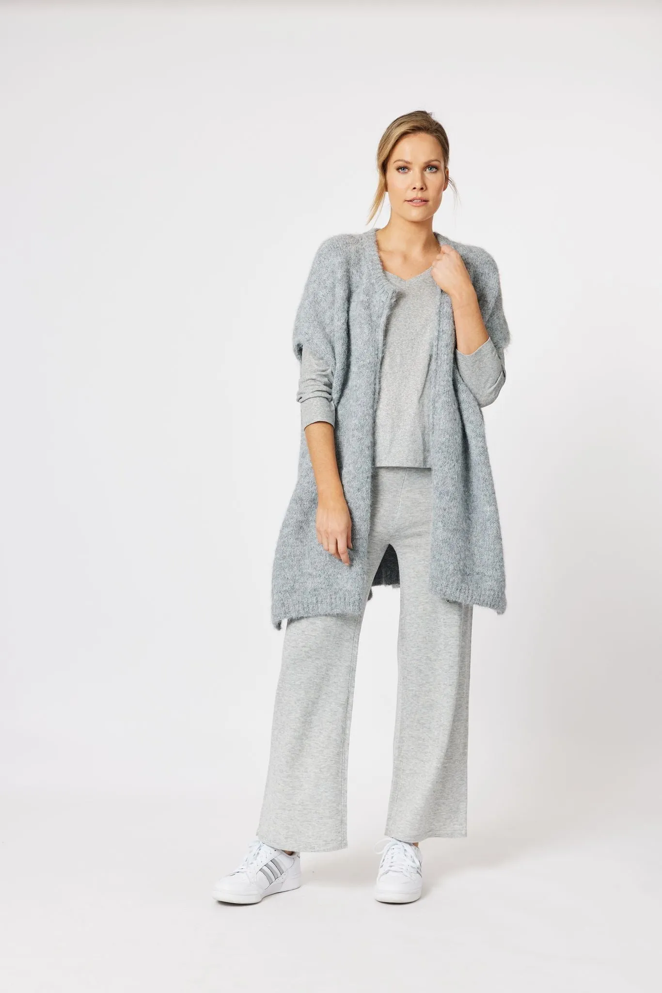 Verona Zip Through Vest Silver Marle
